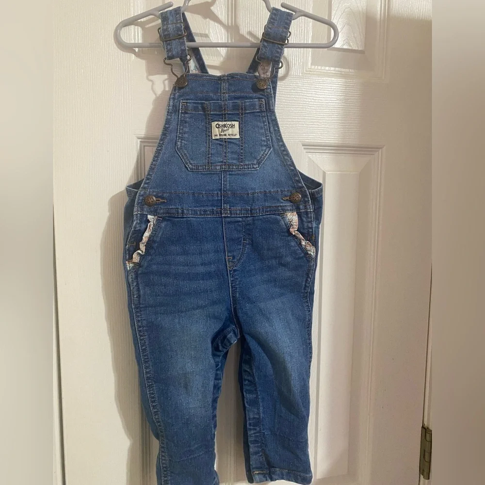 Girl’s Oshkosh B’Gosh Denim Overalls